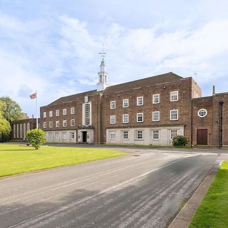 The Derby Conference Centre - Shared Accomodation エクステリア 写真